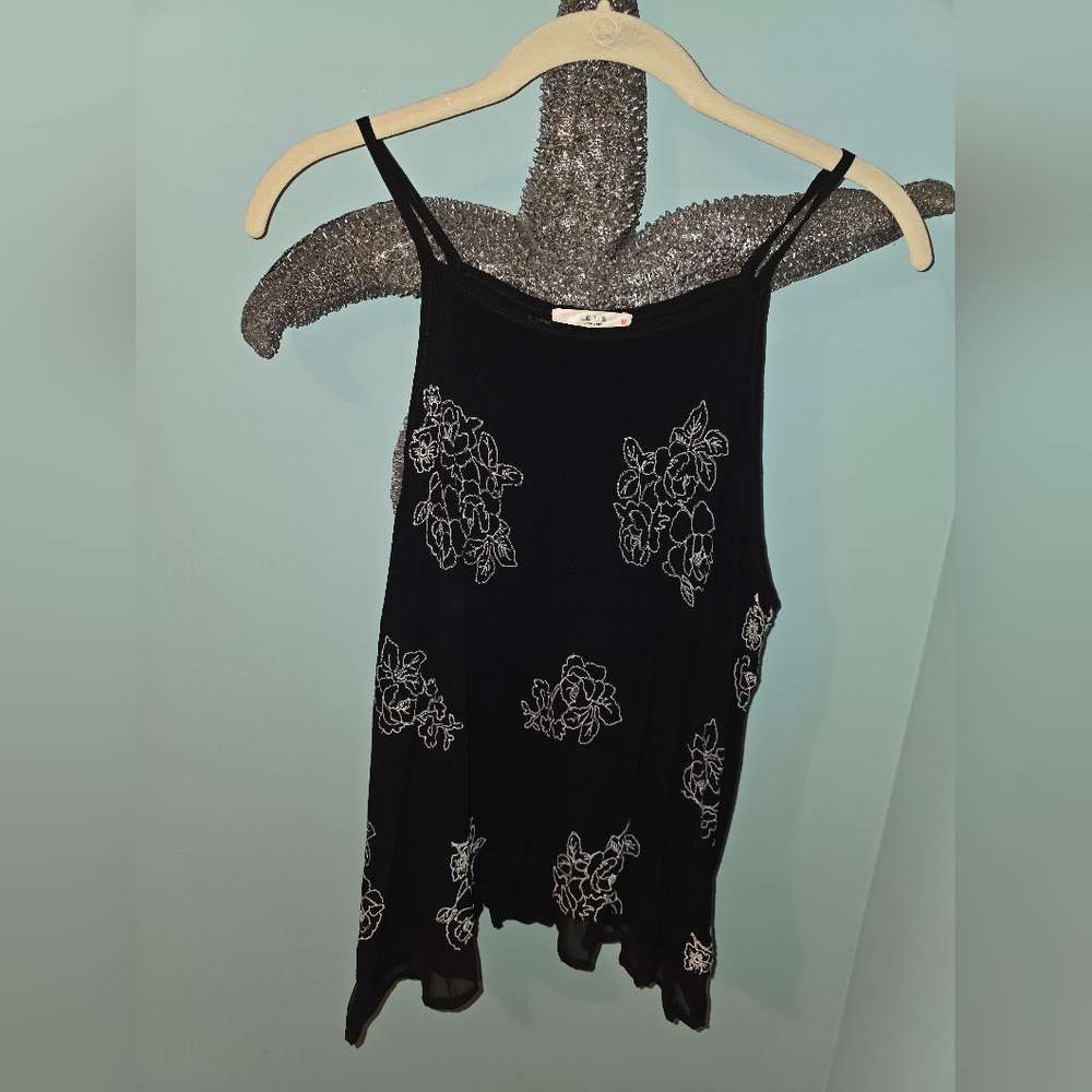 Le Lis Black Camisole with White Floral Embroidery